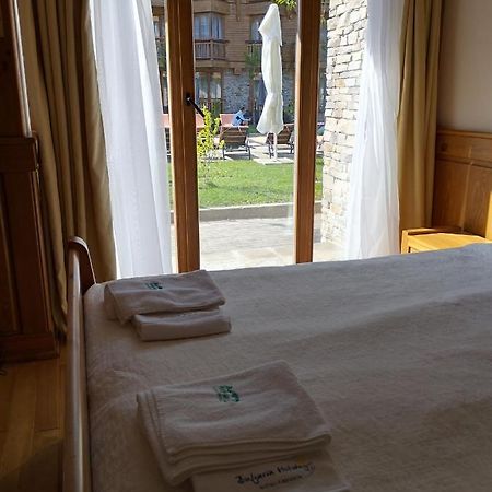 Pirin Golf - Nirvana, Studios&Spa Razlog Exterior photo